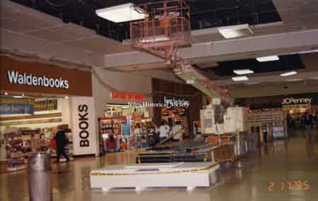 The interior of the Eastwood Mall main concourse during the renovation that led to the removal of the fountains. Dated February 17, 1995