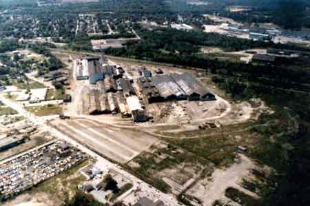 Aerial view of the Niles Republic Steel plant on North Main Street after 1985 tornado.