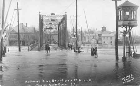 South Main St. iron bridge was extensively damaged during the flood of 1913.