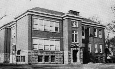 First brick elementary built in Niles in1893 (Back 4 rooms ) with the 4 front rooms built in 1911.