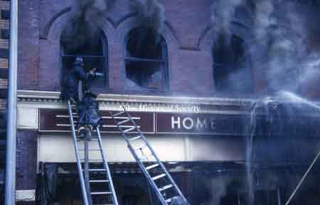 The Crandon Block burned down in March of 1962 when a fire broke out in the H.H. Hoffman Department Store.