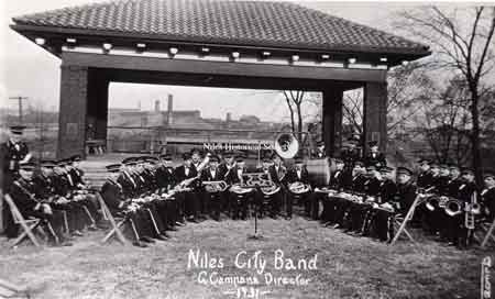 1931 picture of the Niles City Band in Central Park in the Thomas Pavilion. The band was under the direction of Arnold Campana.