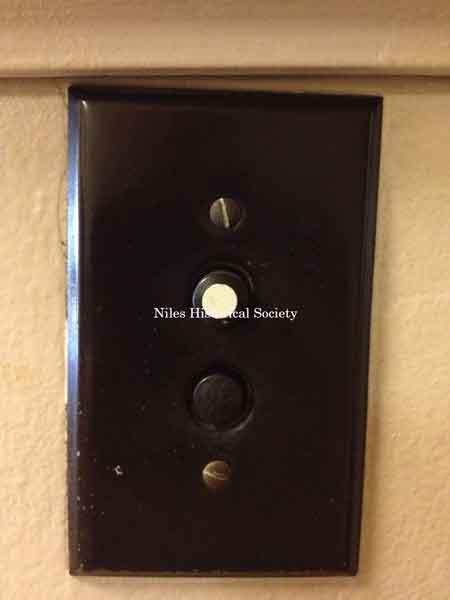 Two button light switch