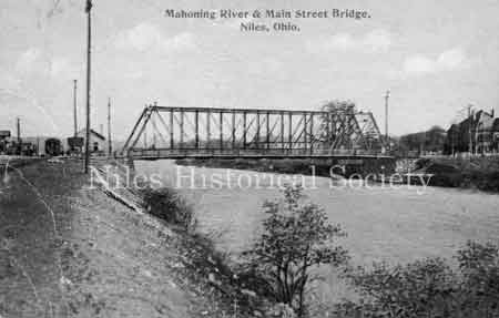 South Main Street Bridge - sometime after Pennsylvania Railroad station built in 1901.