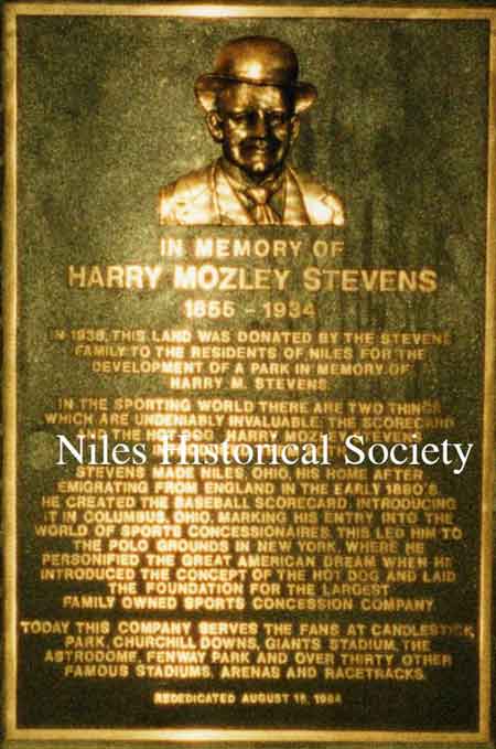 Plaque at the entrance to Stevens Park honoring Harry Mozley Stevens.