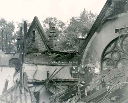 October 1, 1951 Fire Destroys First United Methodist Church.