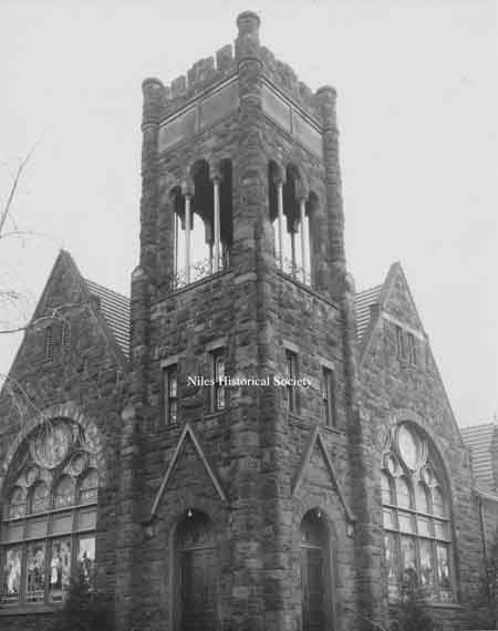 The sound of a bell, silent for decades, will be heard in Niles Sunday morning, emanating from the tower of the First Methodist Church, where it had rested unnoticed since the edifice was erected in 1908. The ringing will start at 9:00 am heralding the Rally Day observance, which opens the fall church attendance emphasis.