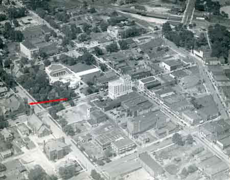 Aerial view of downtown Niles. Red arrow indicates location of First Methodist Church.