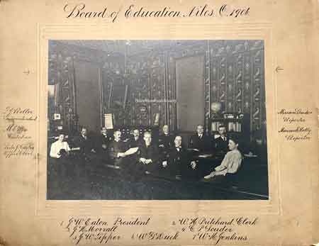 Niles School Board of Education, 1906.