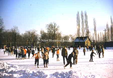 Ice-skating at Waddell Park