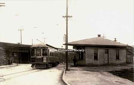 Trolley/interurban junction ‘shelter’ of the Mahoning & Shenango Railway and Light Company located on Robbins Avenue and Vienna Avenue.