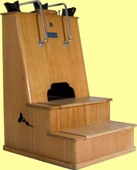 Shoe fitting flouroscope