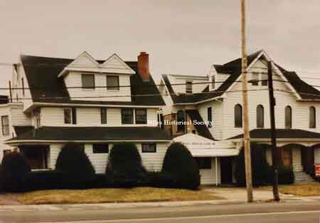 Niles Medical Clinic was located