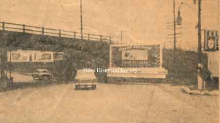 The Herb Stein Lincoln–Mercury dealership is