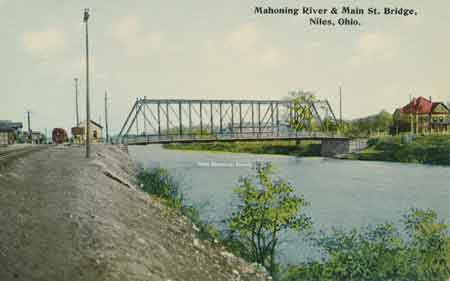 Color postcard of the Iron Bridge